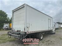 2020 Freightliner M2 4X2 S/A 26FT NON CDL BOX TR