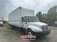 2018 International 4300 4X2 S/A 26FT NON CDL BOX 