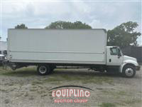 2018 International 4300 4X2 S/A 26FT NON CDL BOX 