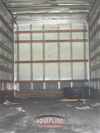 2017 Freightliner M2 4X2 S/A 26FT NON CDL BOX TR