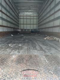 2017 Freightliner M2 4X2 S/A 26FT NON CDL BOX TR
