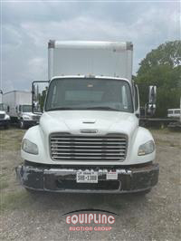 2017 Freightliner M2 4X2 S/A 26FT NON CDL BOX TR