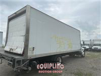 2018 International 4300 4X2 S/A 26FT NON CDL BOX 