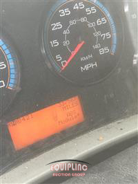 2018 International 4300 4X2 S/A 26FT NON CDL BOX 