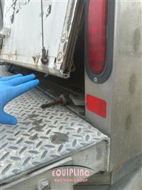 2018 International 4300 4X2 S/A 26FT NON CDL BOX 
