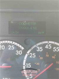 2020 Freightliner M2 4X2 S/A 26FT NON CDL BOX TR