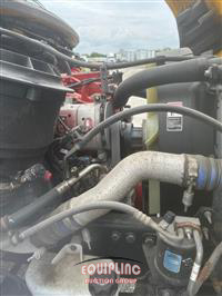 2020 Freightliner M2 4X2 S/A 26FT NON CDL BOX TR