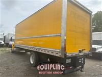 2020 International MV607 4X2 SA 26FT NON CDL BOX 