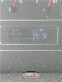 2020 International MV607 4X2 SA 26FT NON CDL BOX 