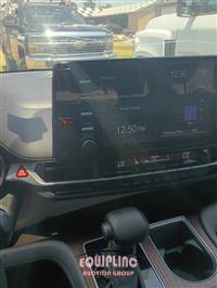 2024 TOYOTA SIENNA
