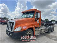 2016 Freightliner CASCADIA 6X4 T/A DAY CAB TRUCK