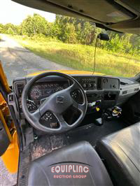 2020 International MV607 4X2 S/A 24FT BOX TRUCK