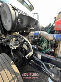 2016 Volvo VNL670 6X4 T/A SLEEPER TRUCK T
