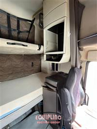 2016 Volvo VNL670 6X4 T/A SLEEPER TRUCK T