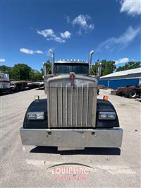 2004 Kenworth W900