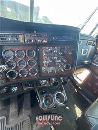 2004 Kenworth W900