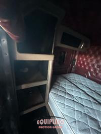 2004 Kenworth W900