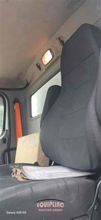 2020 Freightliner M2