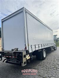 2019 Hino 268 4X2 S/A 26FT CURTAIN SIDE 