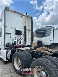 2018 Kenworth T680 6X4 T/A SLEEPER TRUCK TRA