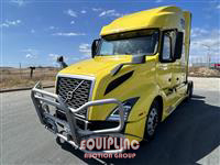 2023 VOLVO TRUCK VNL