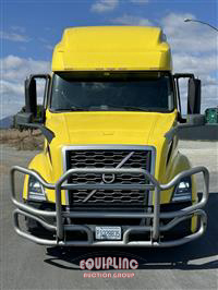 2023 VOLVO TRUCK VNL