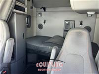 2023 VOLVO TRUCK VNL