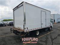 2018 Isuzu NPR 4X2 S/A BOX TRUCK