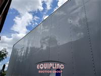 2016 International 4300 4X2 S/A 26FT NON CDL BOX 