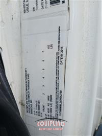 2016 International 4300 4X2 S/A 26FT NON CDL BOX 