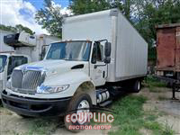 2016 International 4300 4X2 S/A 26FT NON CDL BOX 