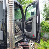2020 Kenworth T880 6X4 T/A DAY CAB TRUCK