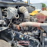 2020 Kenworth T880 TRI/A DAY CAB TRUCK