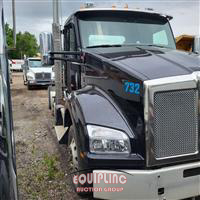 2020 Kenworth T880 TRI/A DAY CAB TRUCK