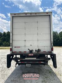 2016 Freightliner M2 4X2 S/A 26FT NON CDL BOX TR