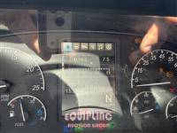 2019 Freightliner CASCADIA 6X4 T/A SLEEPER TRUCK
