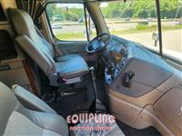 2011 Freightliner CASCADIA CA125SLP