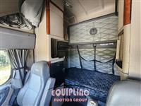 2011 Freightliner CASCADIA CA125SLP