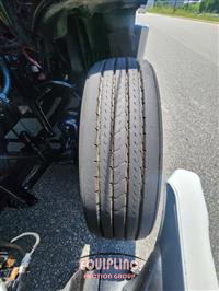 2011 Freightliner CASCADIA CA125SLP