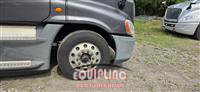 2018 Freightliner CASCADIA 6X4 T/A SLEEPER TRUCK