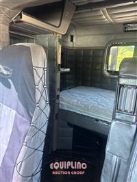 2004 Peterbilt 379