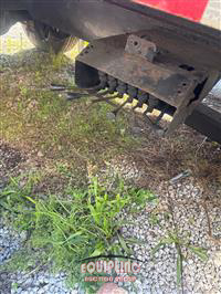 2013 Freightliner FL106