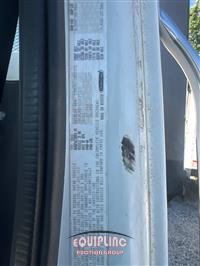 2013 Freightliner FL106