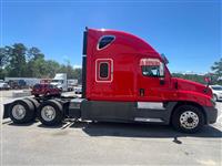 2016 Freightliner CASCADIA 125 6X4 T/A SLEEPER T