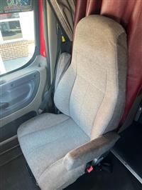2016 Freightliner CASCADIA 125 6X4 T/A SLEEPER T