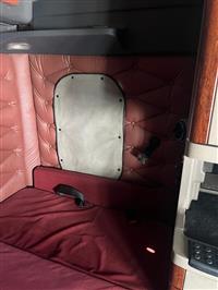 2016 Freightliner CASCADIA 125 6X4 T/A SLEEPER T