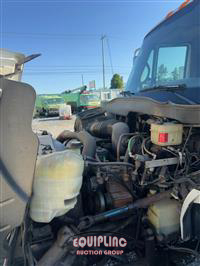 2007 International 4200 4X2 S/A UTILITY TRUCK