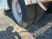 2007 International 4200 4X2 S/A UTILITY TRUCK