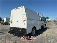 2007 International 4200 4X2 S/A UTILITY TRUCK
