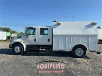 2007 International 4200 4X2 S/A UTILITY TRUCK